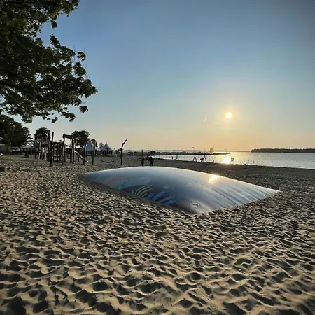 Beachhouse Veluwemeer In Strandnähe - Mit Extra Großem Garten Inkl Hallenbadnutzung *