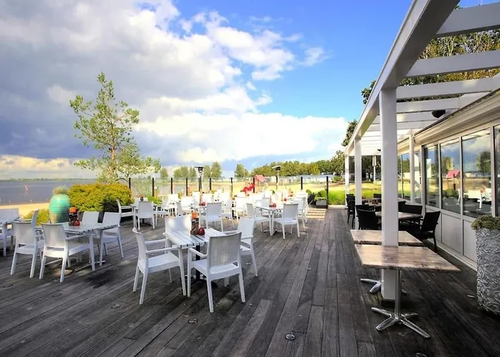 Сasa de vacaciones Beachhouse Veluwemeer In Strandnaehe - Mit Extra Grossem Garten Inkl Hallenbadnutzung